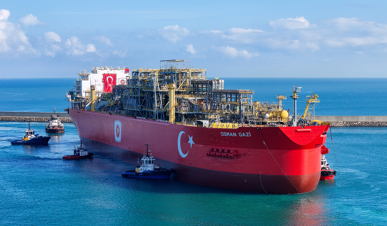 Türkiye’nin İlk Yüzer Doğal Gaz Üretim Platformu (FPU) Osman Gazi Filyos Limanı'nda